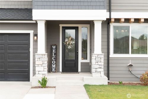 14717 73rd St E, Sumner, WA, 98390-7300 | Card Image