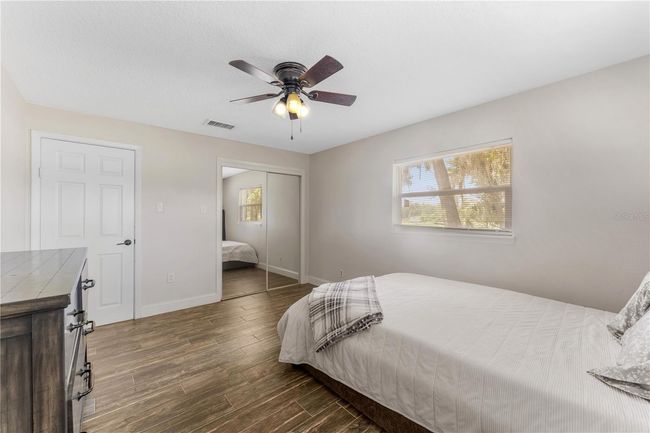 9819 Allen Rd, House other with 3 bedrooms, 2 bathrooms and null parking in Lithia FL | Image 19