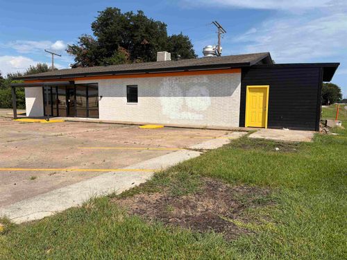 2337 Nederland Ave, Nederland, TX, 77627-6045 | Card Image