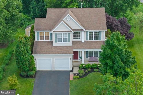 2 Haven Ln, Burlington, NJ, 08016-5136 | Card Image