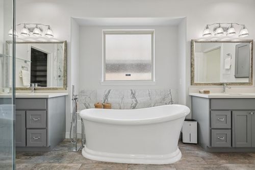 2111 Catamaran Cove Dr, Pearland, TX, 77584-3704 | Card Image