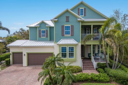 8227 37th Avenue Cir W, Bradenton, FL, 34209-5805 | Card Image