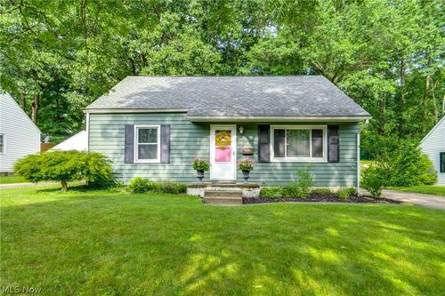 620 Woodside Dr, Kent, OH, 44240-2664 | Card Image