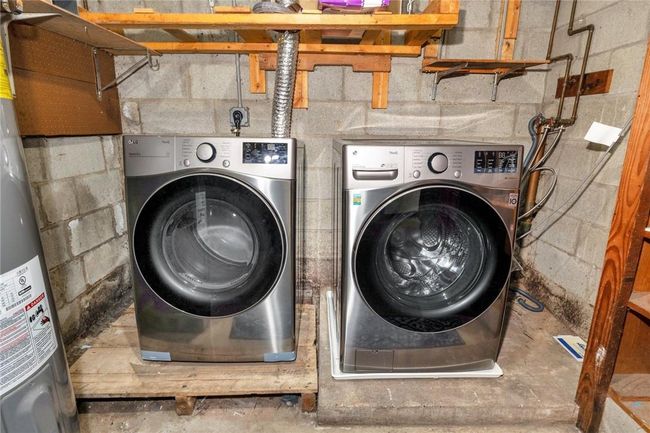 Newer Washer/Dryer | Image 8