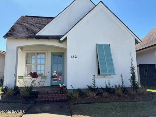 122 Stonehurst Dr, Youngsville, LA, 70592-5770 | Card Image