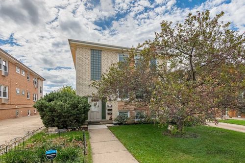 2-8503 W Berwyn Ave, Chicago, IL, 60656-2511 | Card Image