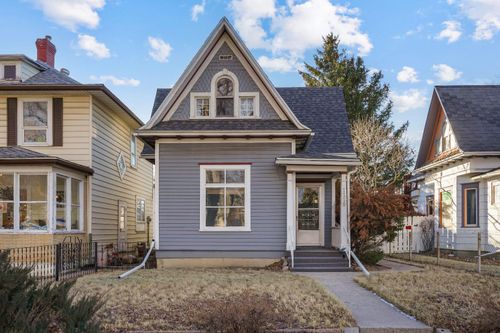 {{alt}} | Card Image