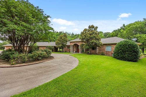 207 Tonkawa Trail, Corsicana, TX, 75109 | Card Image