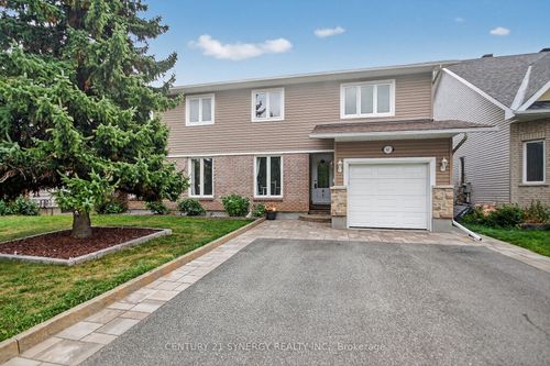 61 Fieldgate Dr, Nepean, ON, K2J1V3 | Card Image