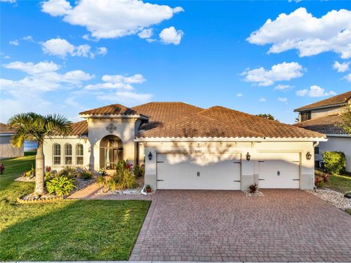 3707 Paradiso Circle, KISSIMMEE, FL, 34746 | Card Image