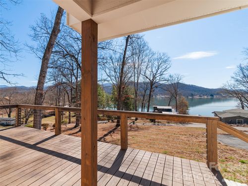 128 Cardinal Ln, Hayesville, NC, 28904-6262 | Card Image