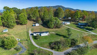 1162 Purcell Rd, House other with 3 bedrooms, 2 bathrooms and null parking in Lebanon VA | Image 2