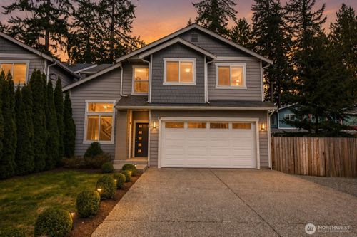 b-12102 10th Dr Se, Everett, WA, 98208-5905 | Card Image