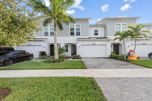 16370 Oakview Dr, Westlake, FL, 33470-2245 | Card Image