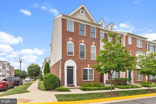 25119 Mcbryde Ter, CHANTILLY, VA, 20152-6721 | Card Image