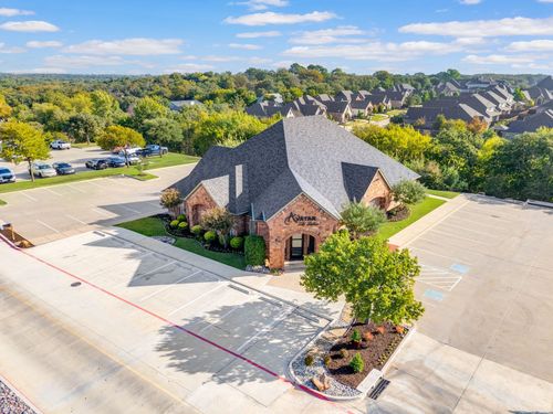 8624 Davis Blvd, North Richland Hills, TX, 76182-8301 | Card Image