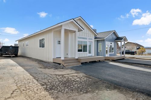 2802 Pine St, Butte, MT, 59701-5101 | Card Image