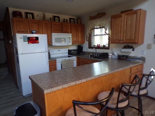 64 Hugo Dr, House other with 3 bedrooms, 2 bathrooms and null parking in Albrightsville PA | Image 18