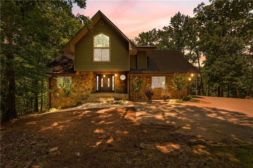 394 Ferrell Tatum Rd, LaGrange, GA, 30240-9524 | Card Image