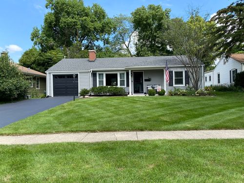 1913 E Liberty Dr, Wheaton, IL, 60187-5881 | Card Image