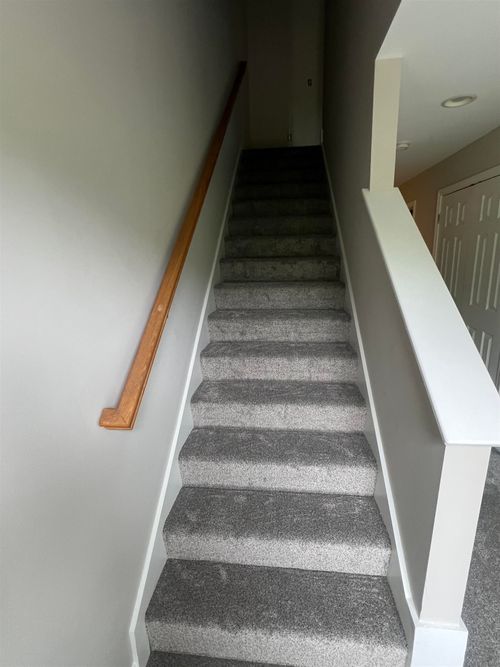 10 Appaloosa Dr, Dover, NH, 03820-4717 | Card Image