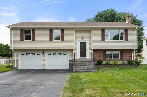 12 S Meadow Lane, Enfield, CT, 06082 | Card Image