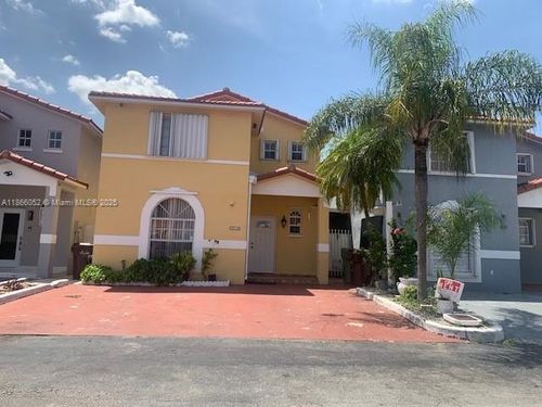 apt-2212-7211 W 24th Ave, Hialeah, FL, 33016-6530 | Card Image