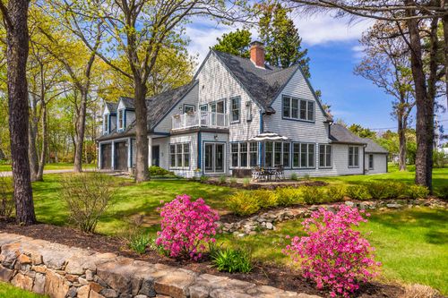 41 Bayberry Ln, Cape Neddick, ME, 03902-7317 | Card Image