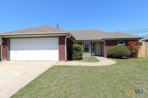 2713 Fieldstone Dr, Killeen, TX, 76549-3430 | Card Image