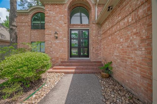 9411 Fenchurch Dr, Spring, TX, 77379-6652 | Card Image