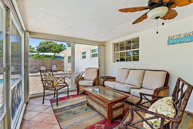 0 - 367 W Riverside Dr, House other with 3 bedrooms, 2 bathrooms and null parking in Tequesta FL | Image 53