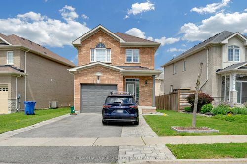 353 Rannie Rd, Newmarket, ON, L3X2N2 | Card Image
