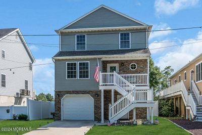 822 Jersey Avenue, House other with 4 bedrooms, 2 bathrooms and null parking in Union Beach NJ | Image 1