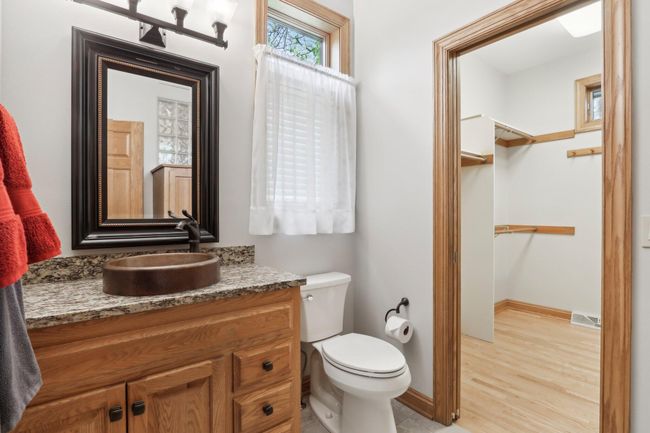 3134961 Chapel Ridge Rd, House other with 3 bedrooms, 2 bathrooms and null parking in Hartland WI | Image 19