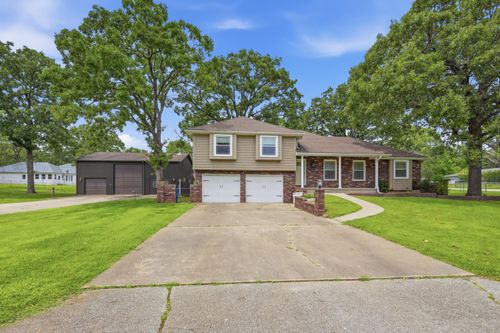 2020 S Eastwood Rd, Joplin, MO, 64801-8785 | Card Image