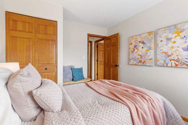 3242 Hill Ridge Dr, Townhouse with 3 bedrooms, 2 bathrooms and null parking in Eagan MN | Image 12