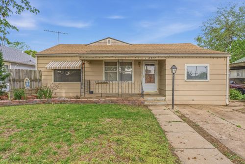 2327 N Market St, Wichita, KS, 67219 | Card Image