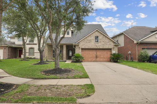 9411 Silver Ridge Drive, Rosharon, TX, 77583 | Card Image