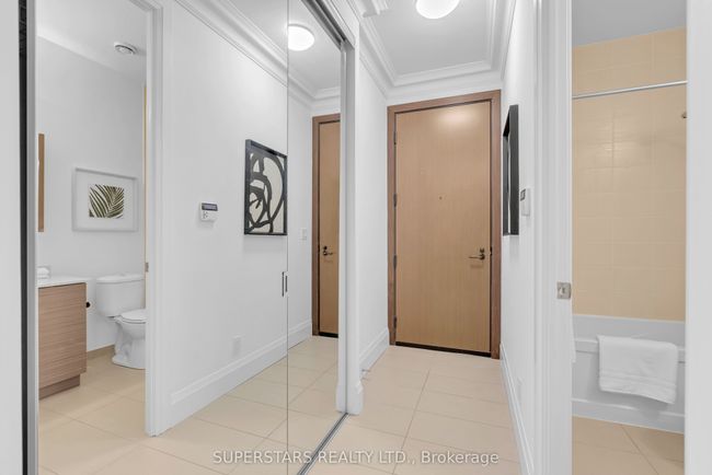 PH03 - 1 Uptown Dr, Condo with 2 bedrooms, 1 bathrooms and 1 parking in Markham ON | Image 4