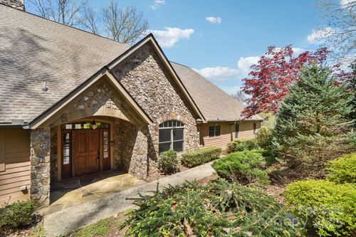 206 View Ridge Pkwy, Leicester, NC, 28748-9413 | Card Image