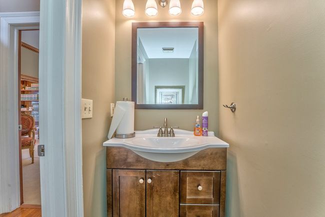 417 Court St, Home with 0 bedrooms, 3 bathrooms and null parking in Calhoun GA | Image 17