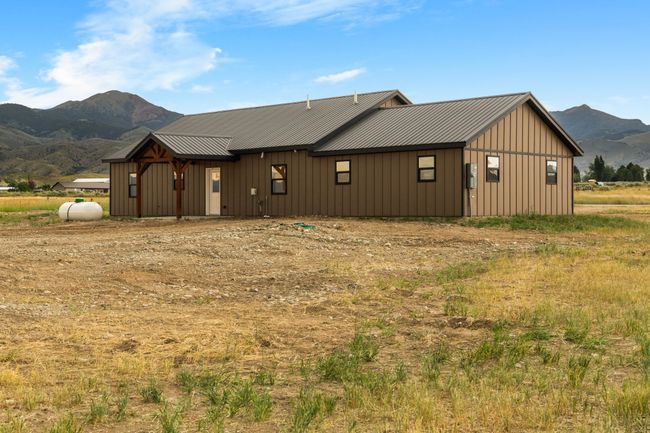 30 Fools Gold Ln, House other with 3 bedrooms, 2 bathrooms and null parking in Sheridan MT | Image 6