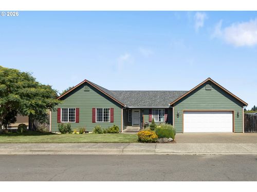 2653 Greyfox Dr, Sutherlin, OR, 97479-9001 | Card Image