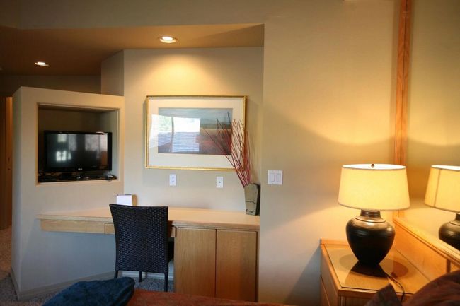 416B Office | Image 47