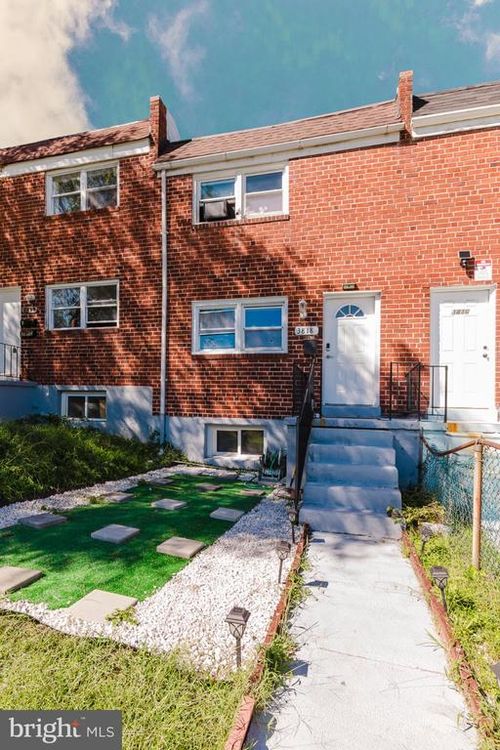 3818 W West Bay Avenue, BALTIMORE, MD, 21225 | Card Image
