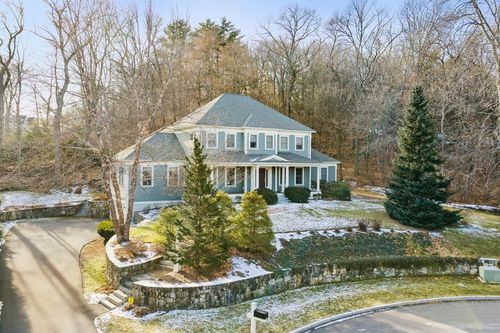 10 Luongo Farm Ln, Lexington, MA, 02421-6044 | Card Image