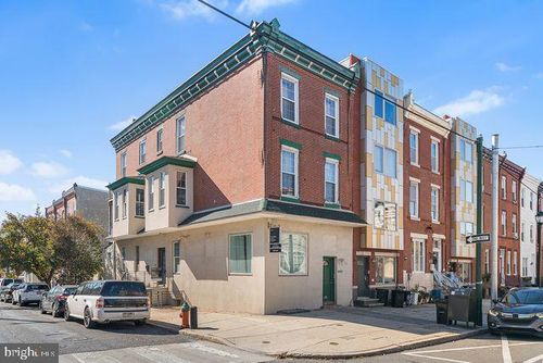 3000 W Girard Ave, PHILADELPHIA, PA, 19130-1122 | Card Image