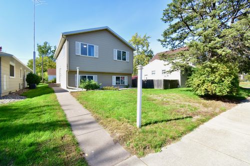 151 9th Ave N, Waite Park, MN, 56387-1160 | Card Image