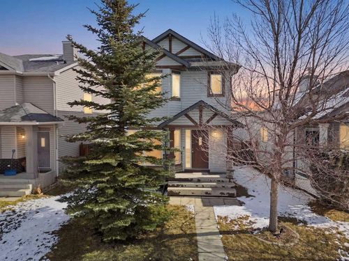 40 Eversyde Cir Sw, Calgary, AB, T2Y4T3 | Card Image