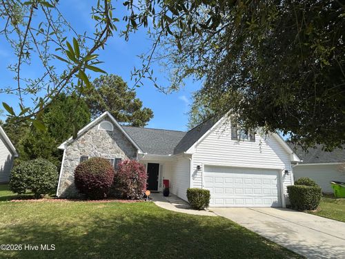 222 Saratoga Ln, New Bern, NC, 28562-4860 | Card Image